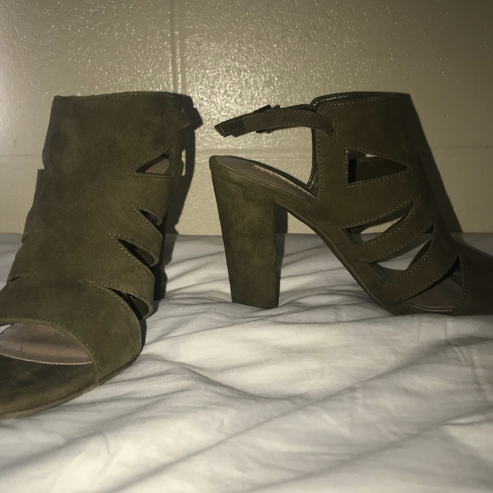 Audrey Brooke wedges NEVER WORN